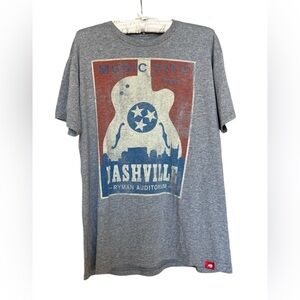 Sportique mens tee shirt with Nashville logo. Size large.